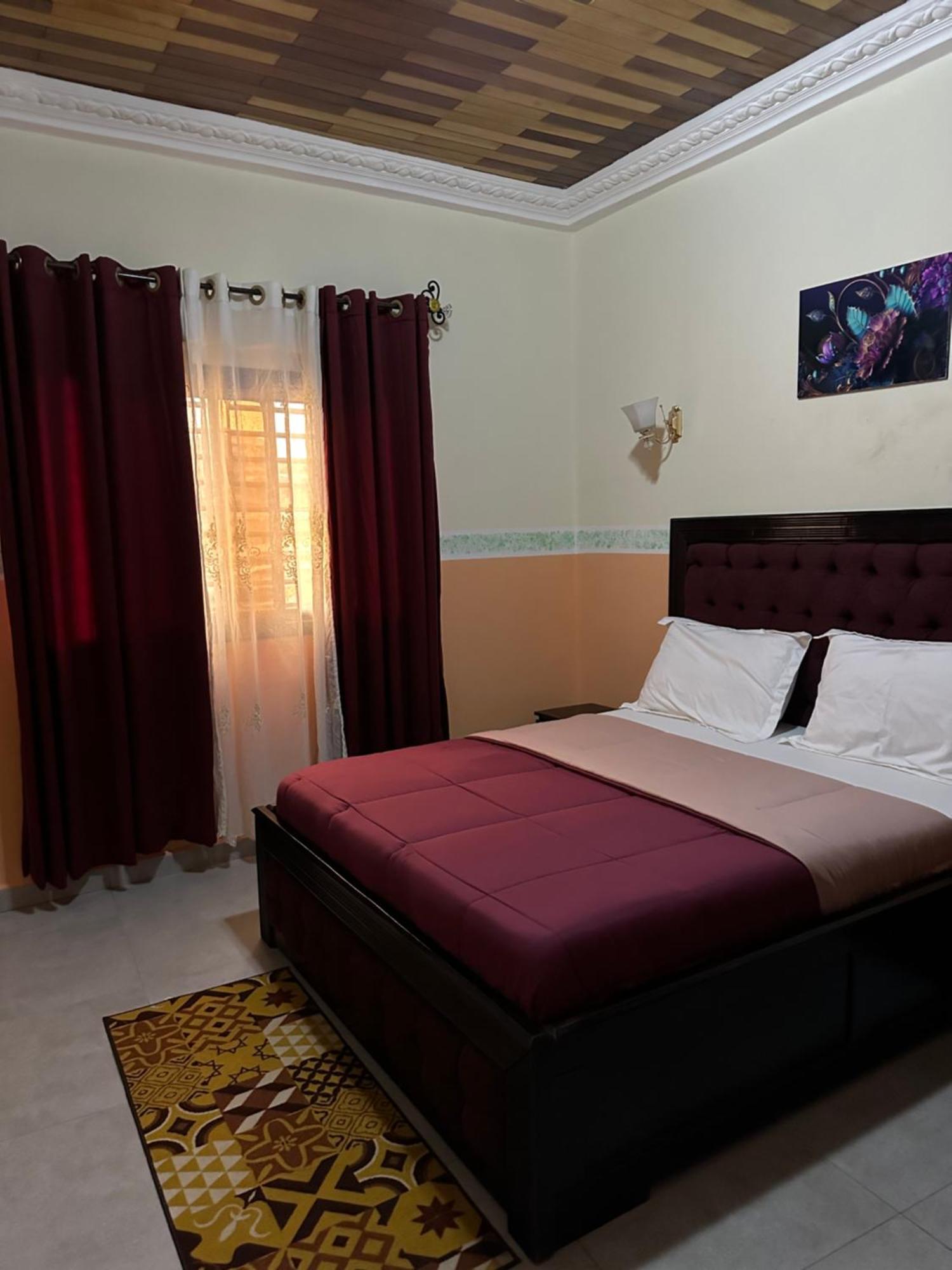 Residence Timo Yaoundé Extérieur photo